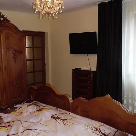 Doly House